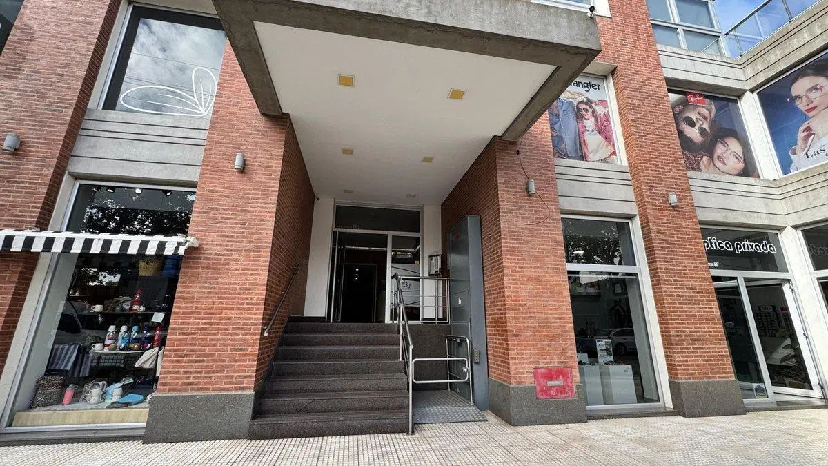 VENTA DEPARTAMENTO 3 AMB FLORENCIO VARELA 5