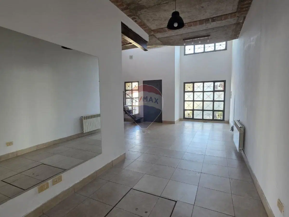 VENTA CASA 5 AMBIENTES QUILMES APTO CRÉDITO PILETA 2