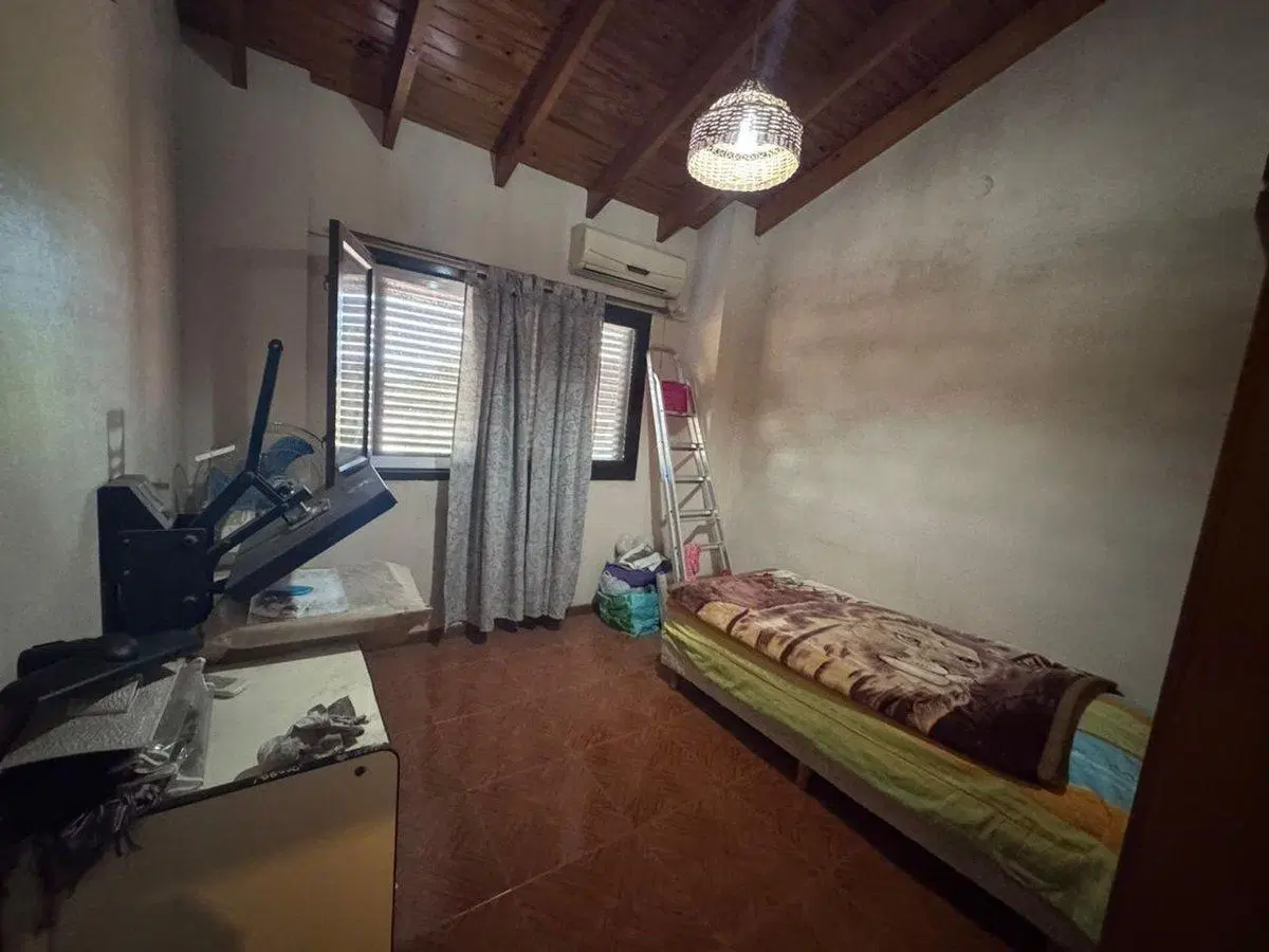CASA OPORTUNIDAD BUEN ESTADO/4 AMB/PATIO/GARAGE 2