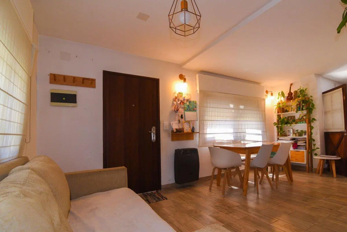 VENTA PH 3 AMBIENTES CON PATIO Y COCHERA QUILMES 4