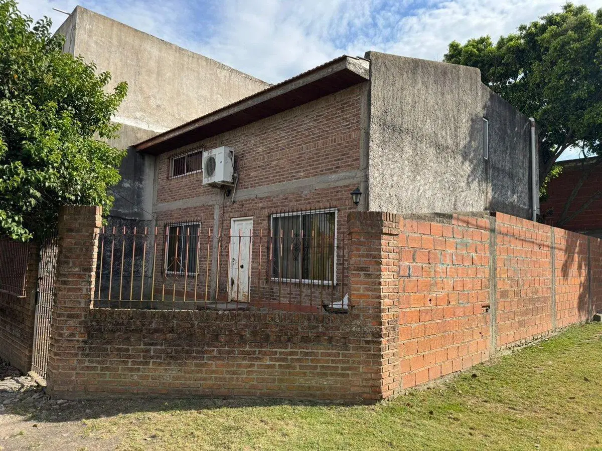 VENTA CASA EZPELETA OESTE 6 AMBIENTES 4