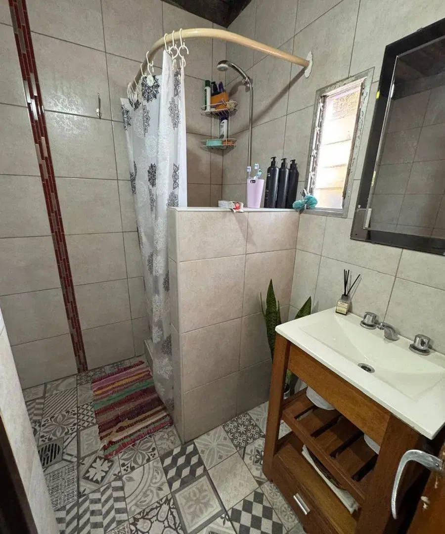 Venta Casa 3 ambientes con patio  Florencio Varela 3