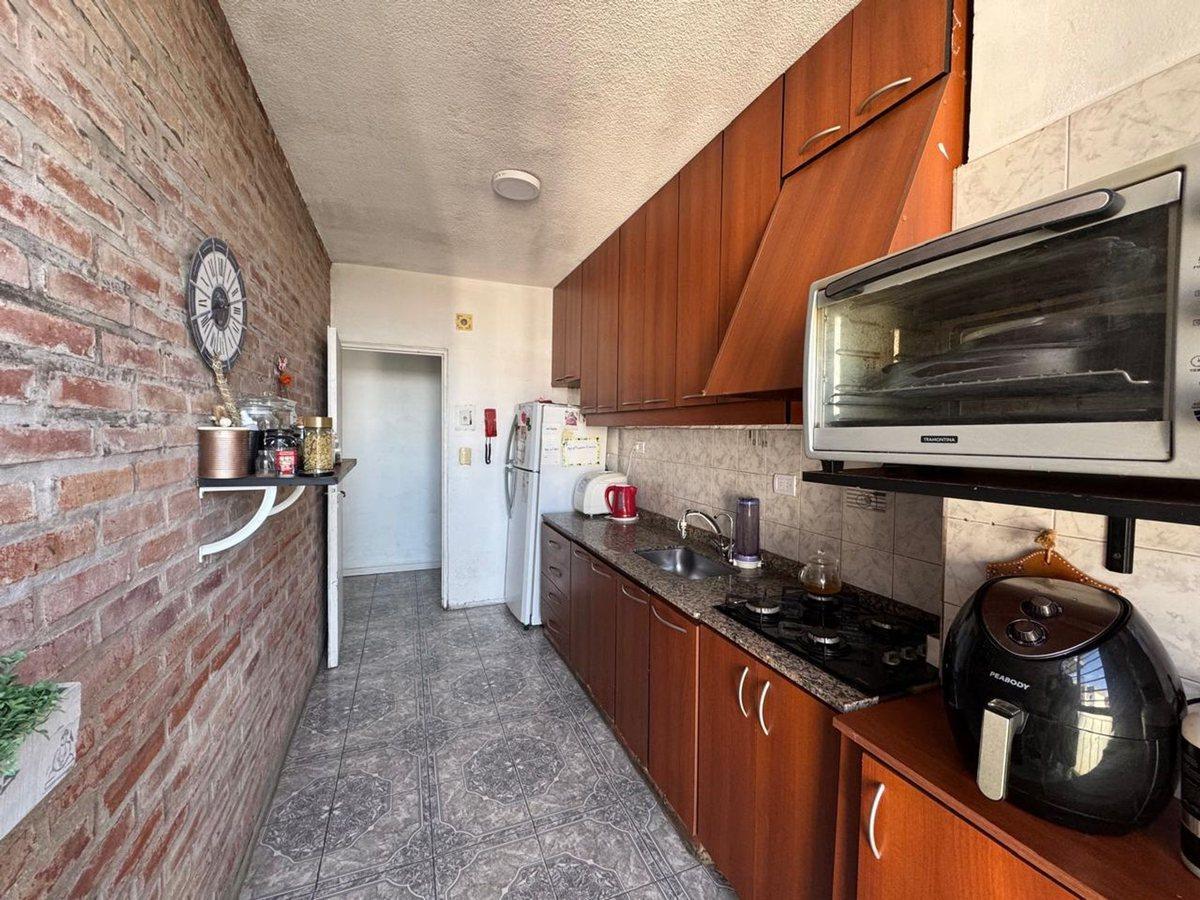 Foto de VENTA DEPARTAMENTO 4 AMBIENTES EN WILDE, imagen 2