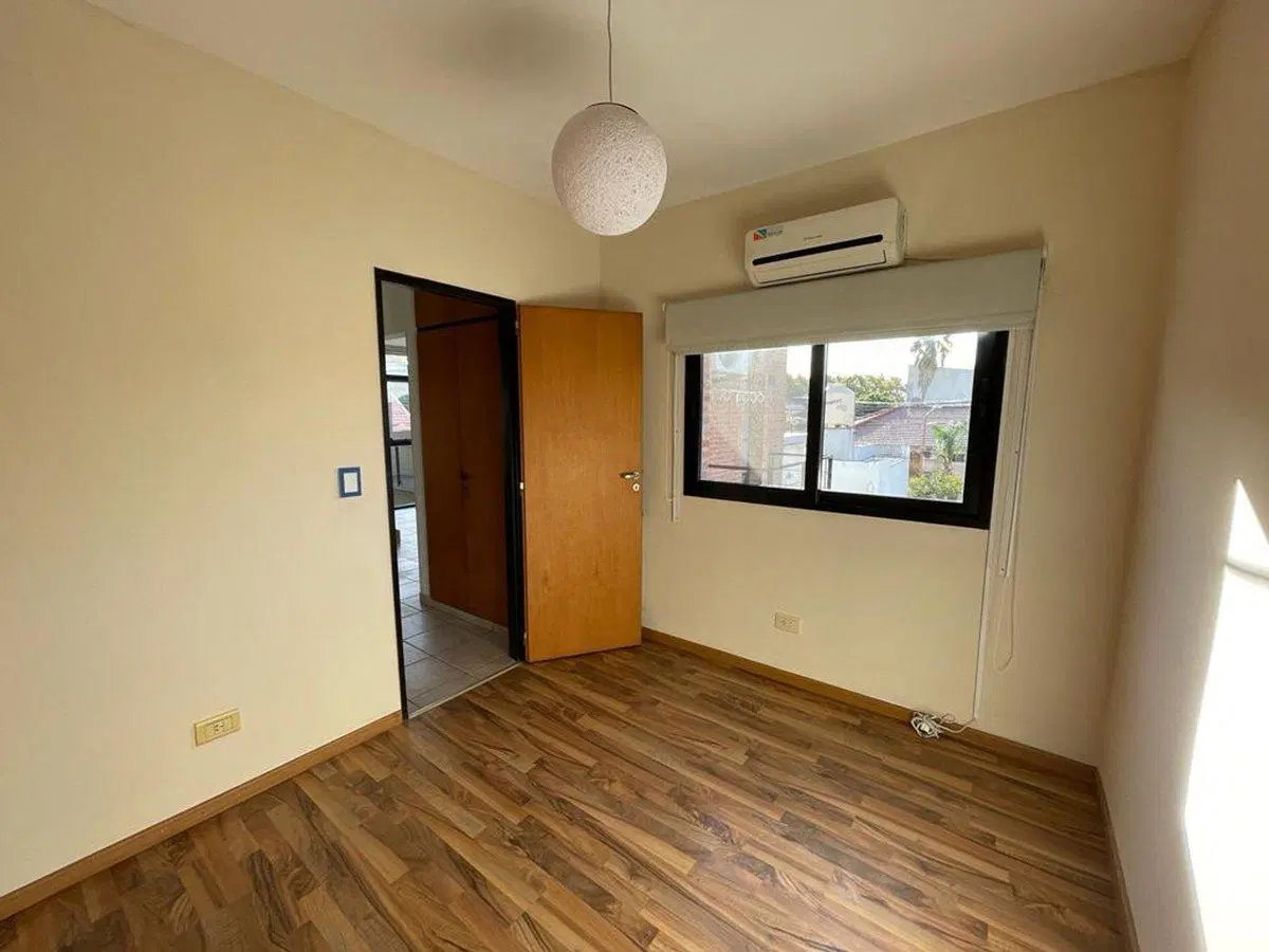 ALQUILER DEPARTAMENTO 3 AMB C/ COCHERA  QUILMES 5