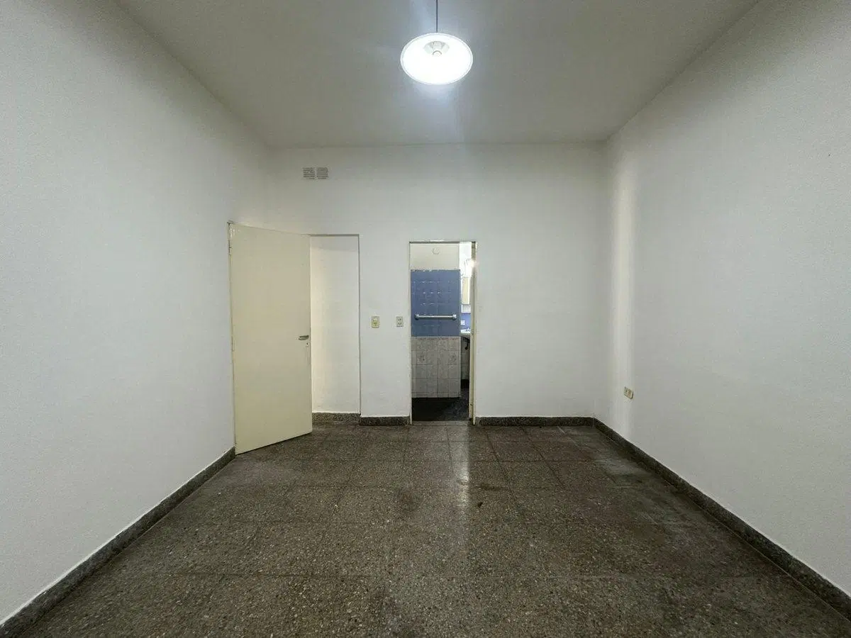 ALQUILER PH 3 AMBIENTES CON PATIO QUILMES OESTE 5