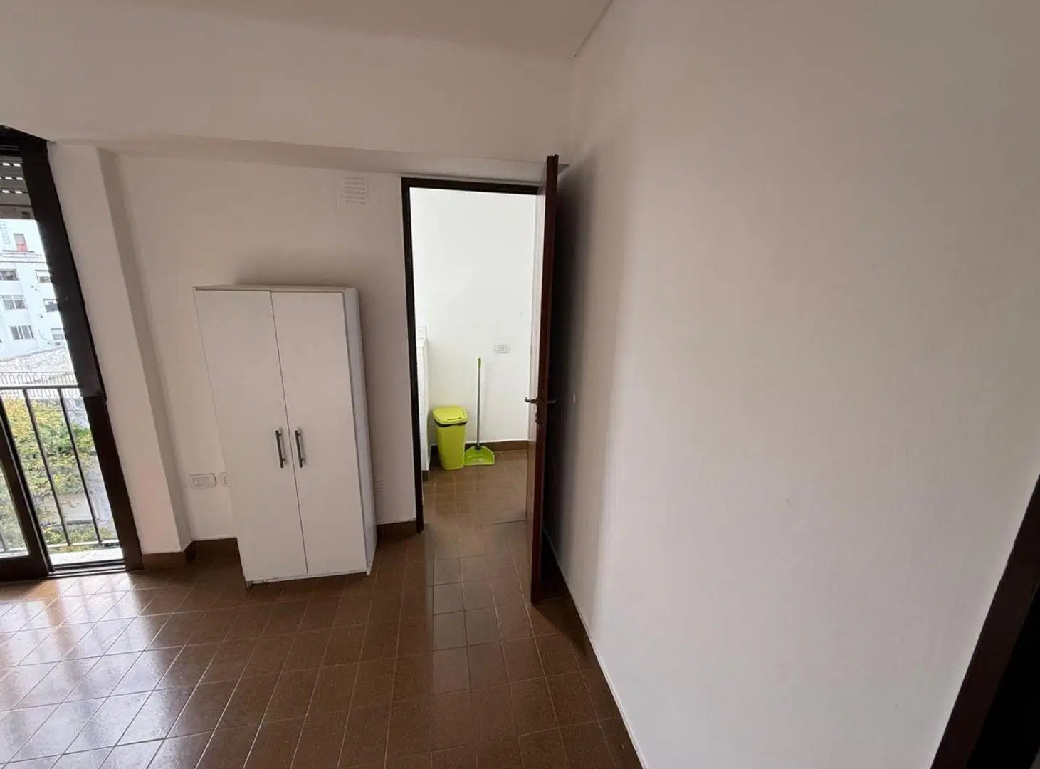 DEPARTAMENTO EN ALQUILER en La Plata 3