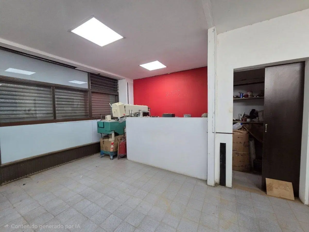 VENTA LOTE CON LOCAL EN QUILMES OESTE 3