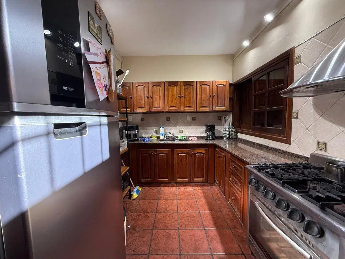 VENTA DE CASA EN EZPELETA 3