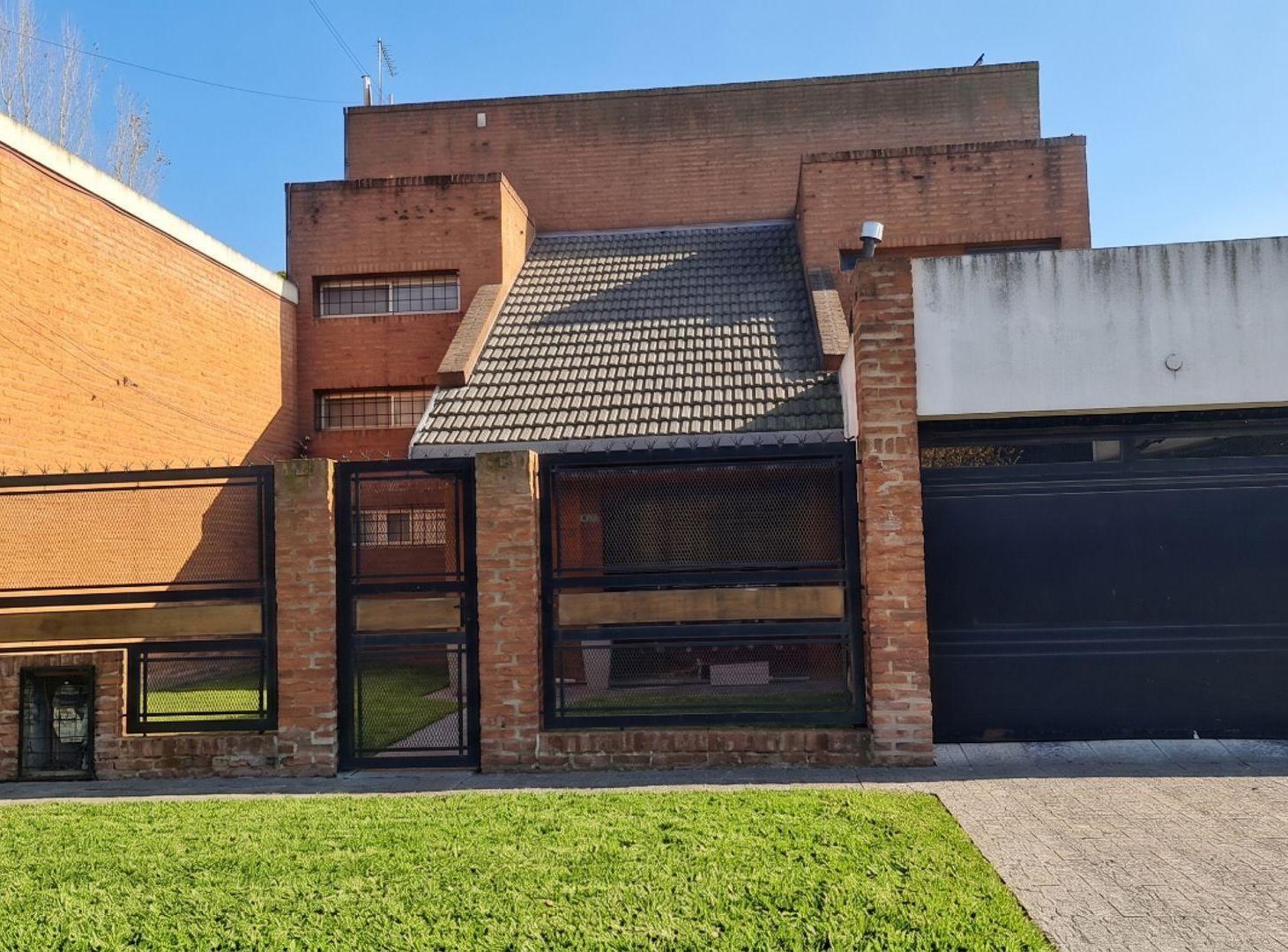 VENTA CASA QUINCHO PILETA RANELAGH BERAZATEGUI