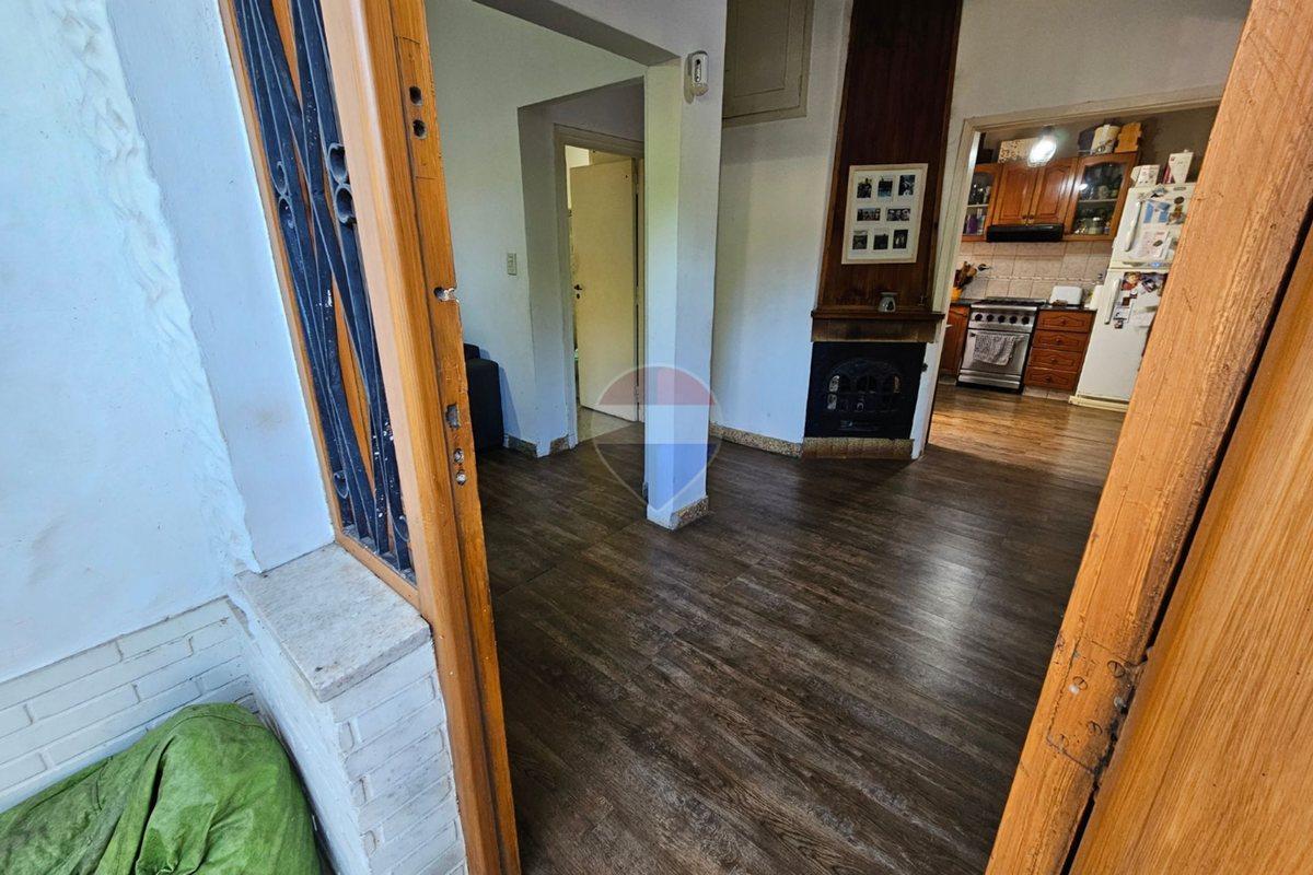 VENTA CASA 5 AMBIENTES CON GARAGE - QUILMES OESTE