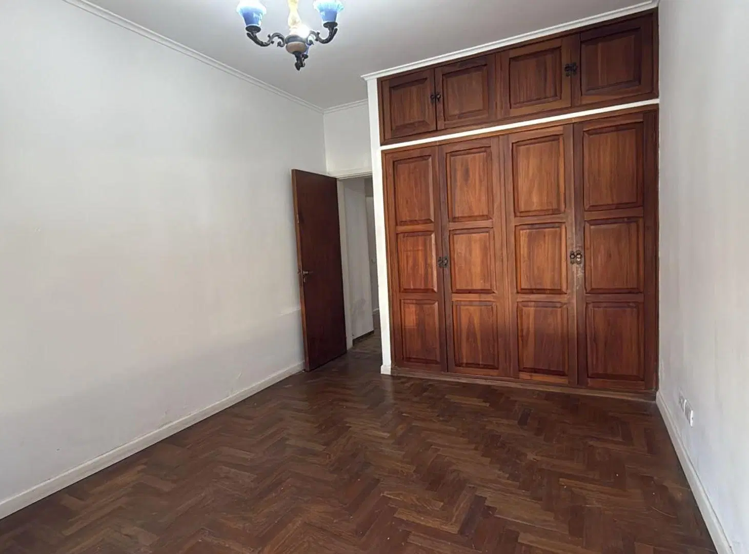 ALQUILER DE CASA 4 AMB COCHERA Y PATIO - QUILMES 2