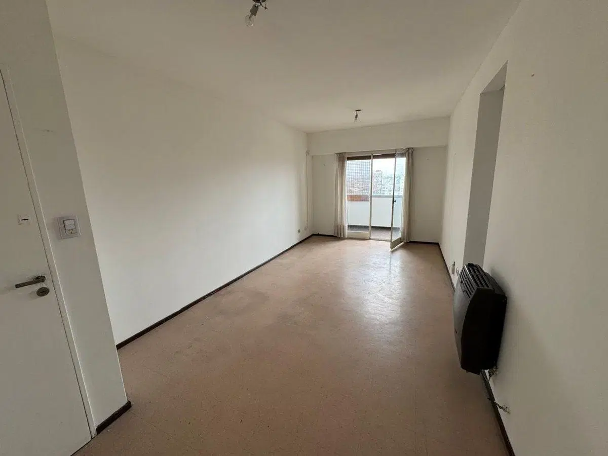 VENTA DEPTO 3 AMBIENTES AVELLANEDA CENTRO 2