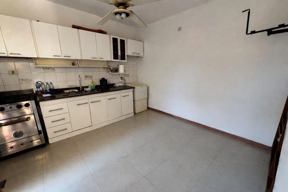 PH TIPO CASA 4 AMB Y PATIO BARRANCAS DE QUILMES 2