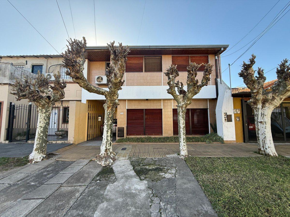 VENTA CASA EN QUILMES