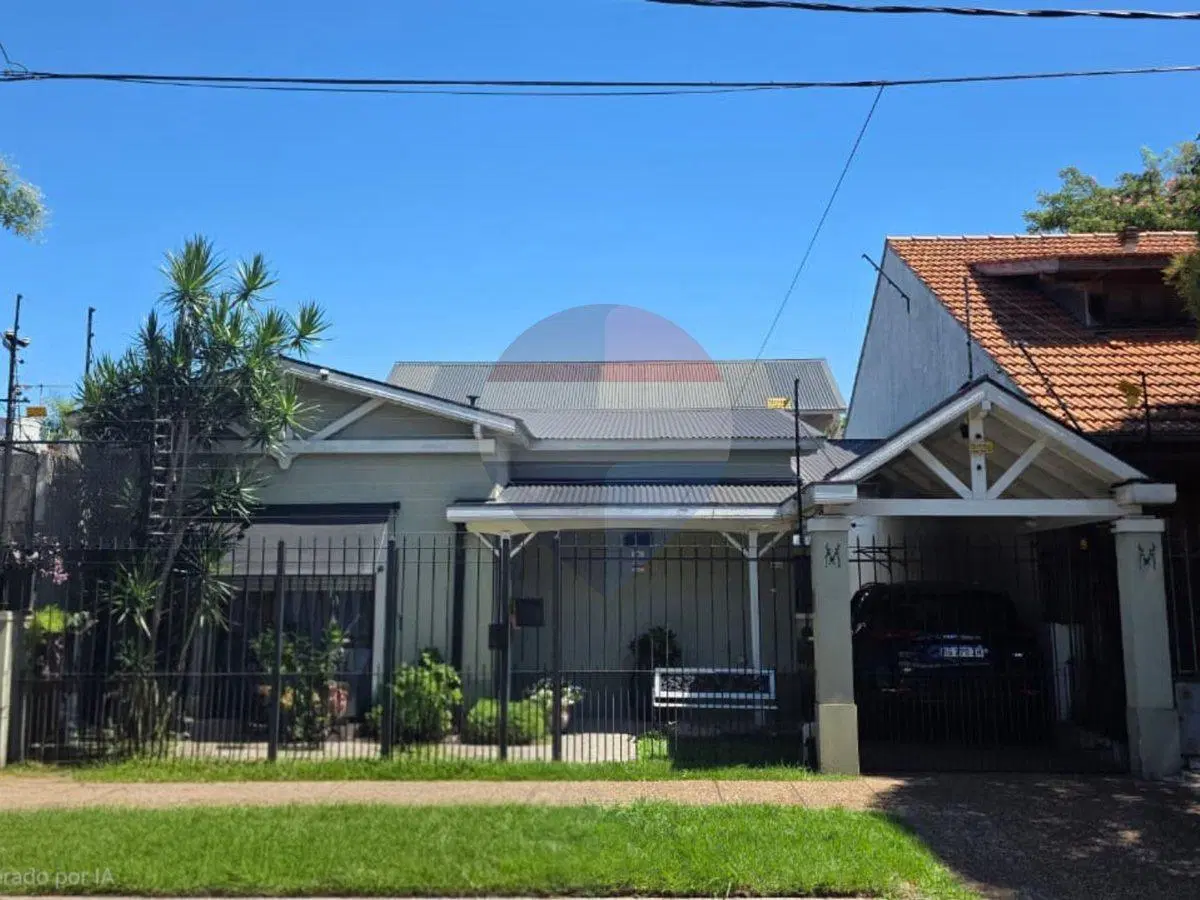 CASA VENTA BARRIO PARQUE BERNAL 5
