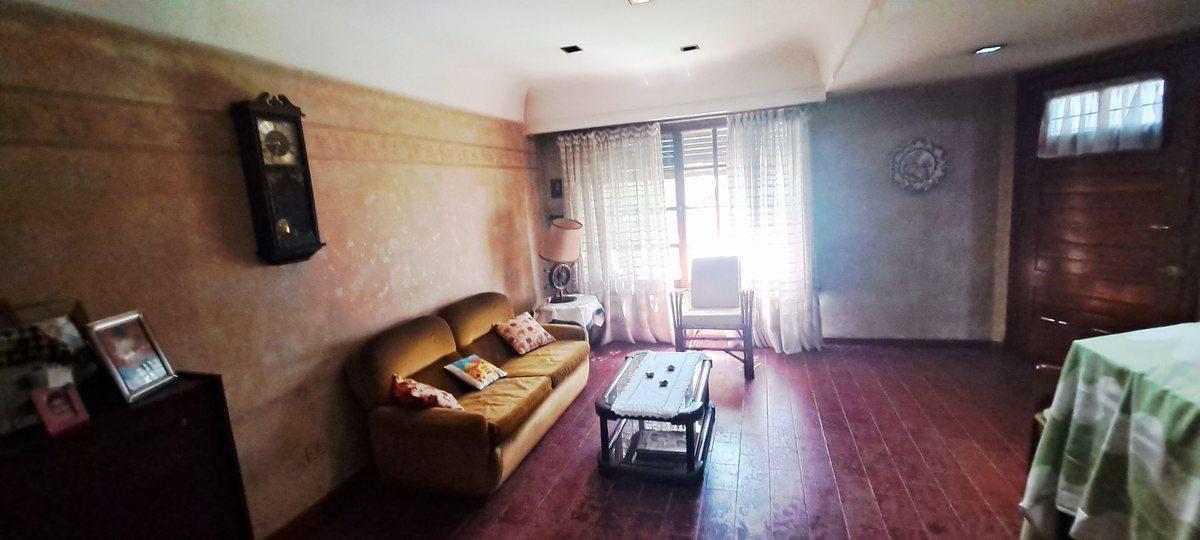 Foto de VENTA CASA BERAZATEGUI CENTRO, imagen 1