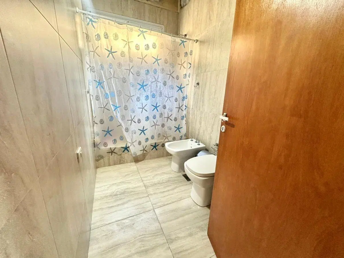 VENTA PH 3 AMBIENTES CON PATIO BERNAL 8