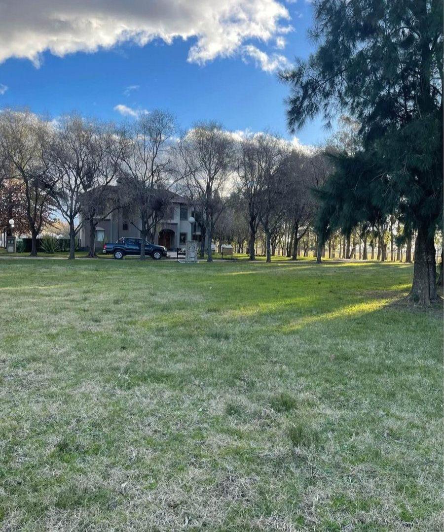 VENTA. POSADA DE LOS LAGOS. LOTE a la laguna. Brds