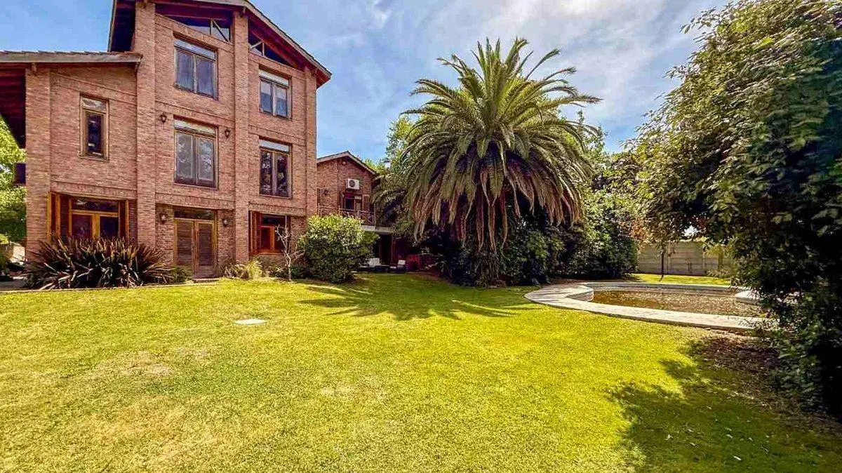 Casa en Venta Berazategui 6 amb pileta/cochera 3