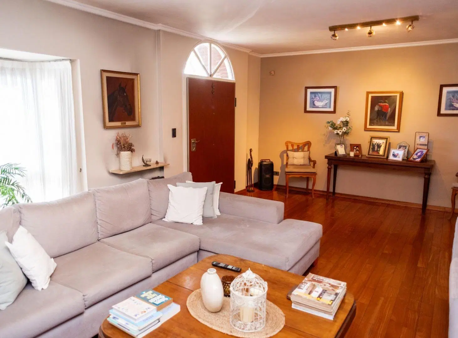 VENTA CASA 4 AMBIENTES APTA CREDITO QUILMES 2