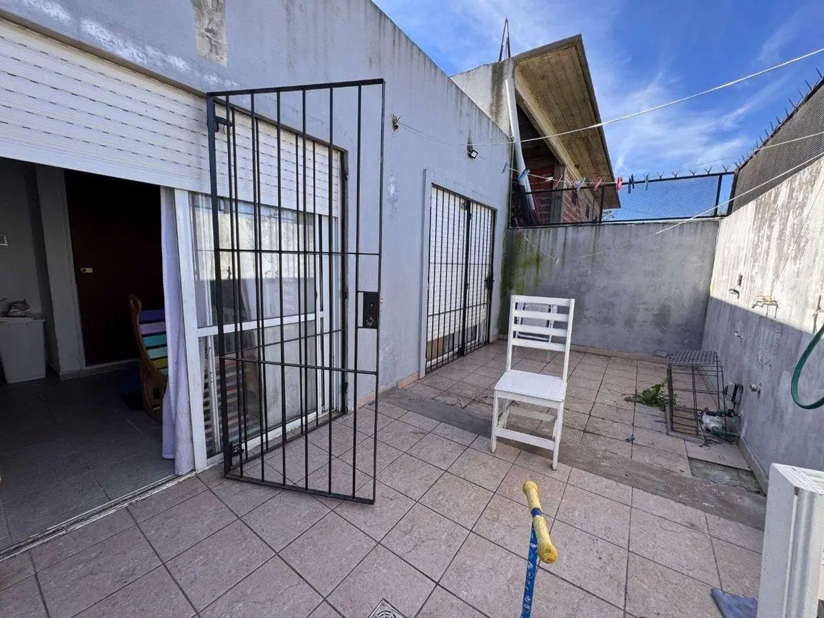 VENTA DE LOTE EN QUILMES 3