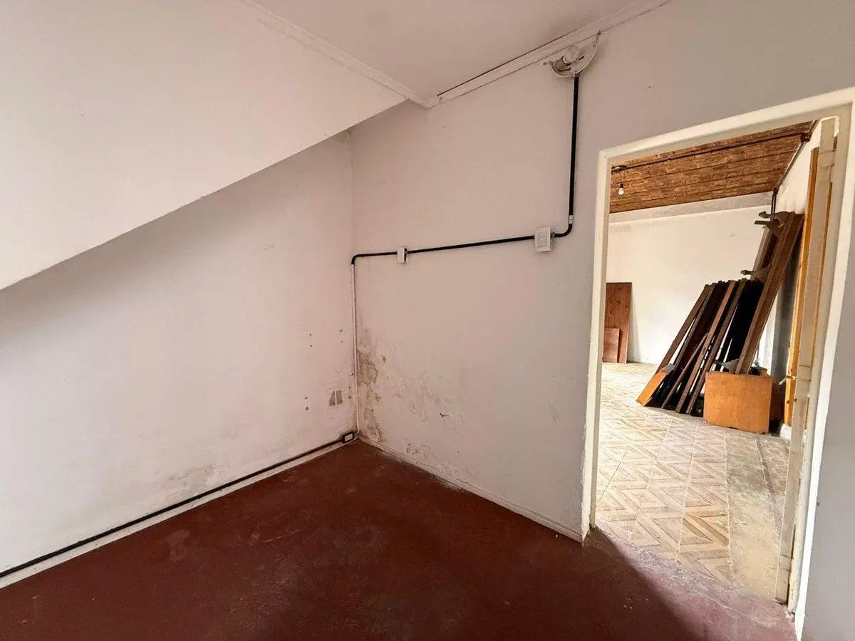 VENTA PH INTERNO 2 AMB BERNAL CON PATIO APTO CRED 3