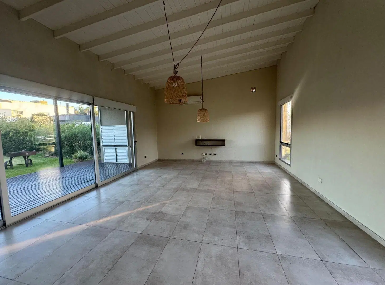 Casa 4 ambientes en venta Fincas de Hudson cochera 4