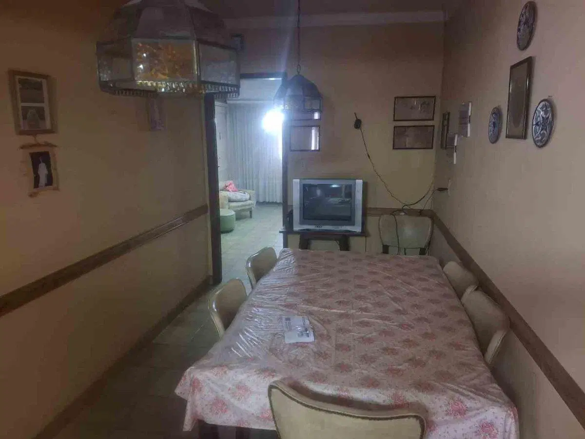 Casa Quilmes Oeste. cuatro amb. con Garaje y Patio 3