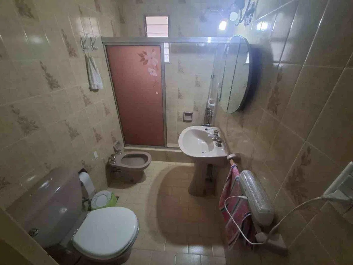 Casa Quilmes Oeste. cuatro amb. con Garaje y Patio 5