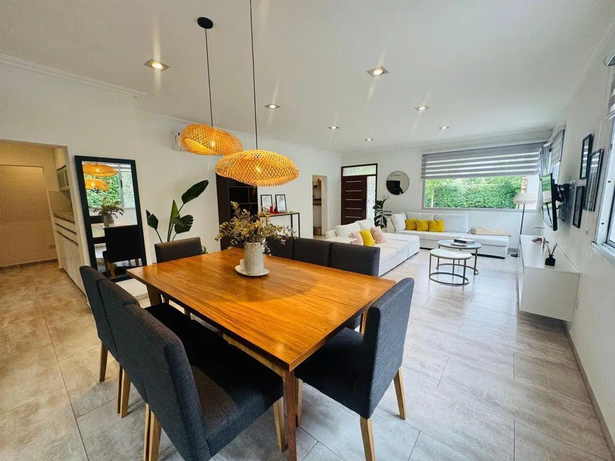 CASA VENTA FINCAS DE HUDSON CON PILETA 4 AMBIENTES 2