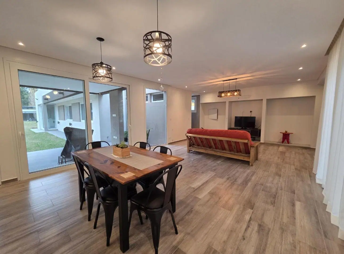 VENTA CASA 4 AMBIENTES EN MIRALAGOS 1 - LA PLATA 5