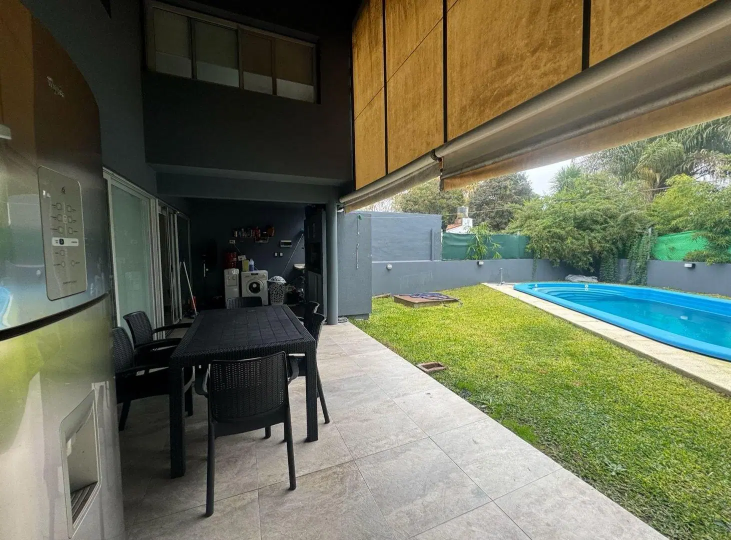 VENTA CASA 4 AMB CON PILETA EL CARMENCITO 2