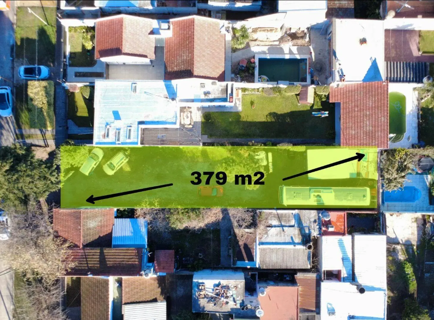 Venta Terreno en Barrio Parque Bernal 2