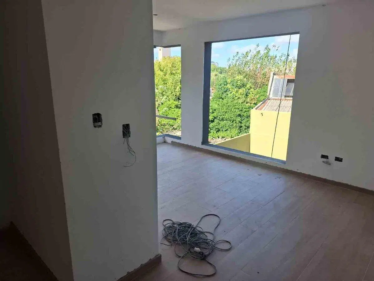 VENTA Dos amb. En POZO. Piso 12. Quilmes. 4