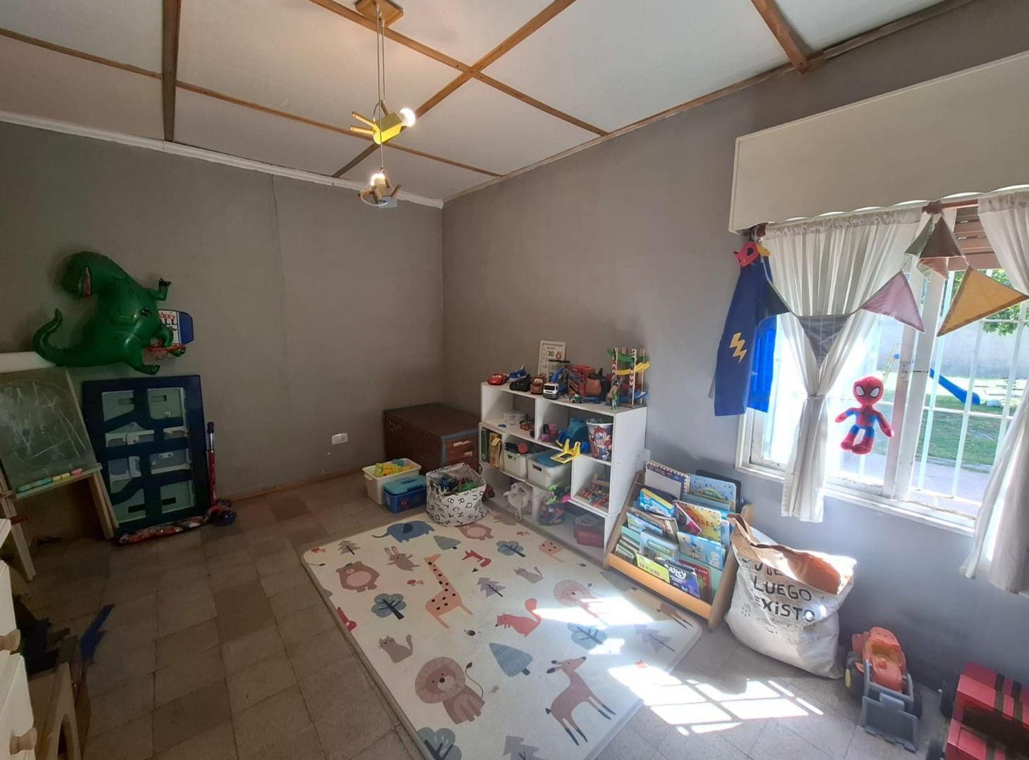 Foto de VENTA CASA 3 AMBIENTES COCHERA VARELA, imagen 5