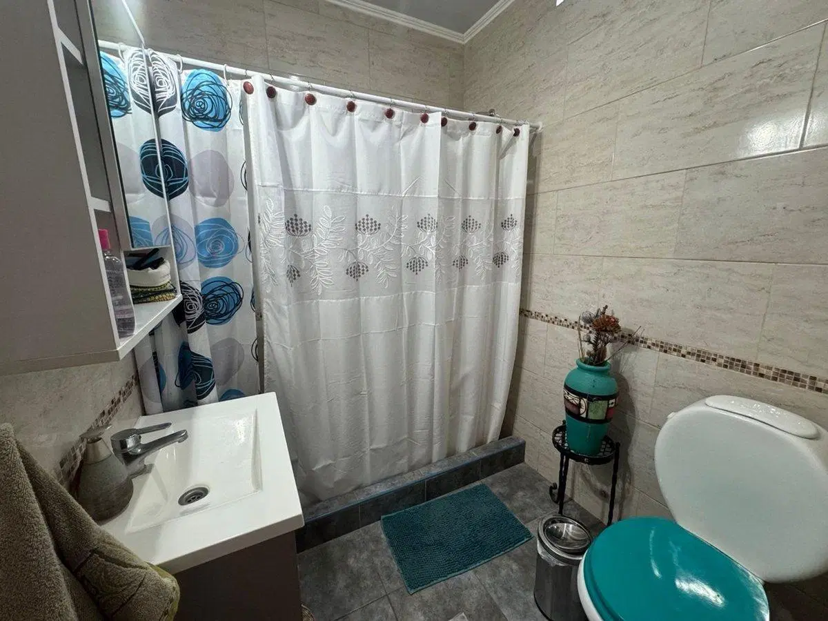 CASA 3 AMBIENTES FLORECIO VARELA 5