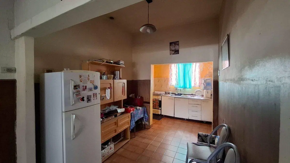 VENTA CASA 3 AMB COCHERA QUILMES 2