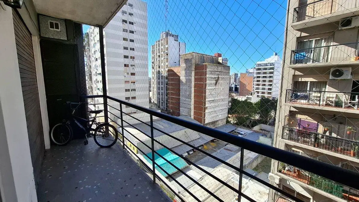 VENTA DEPARTAMENTO 3 AMBIENTES QUILMES PERMUTA 4