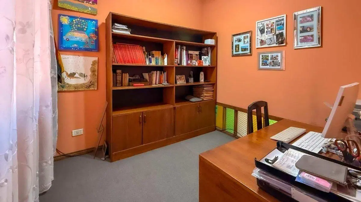 VENTA CASA FLORENCIO VARELA CENTRO con JARDIN 4