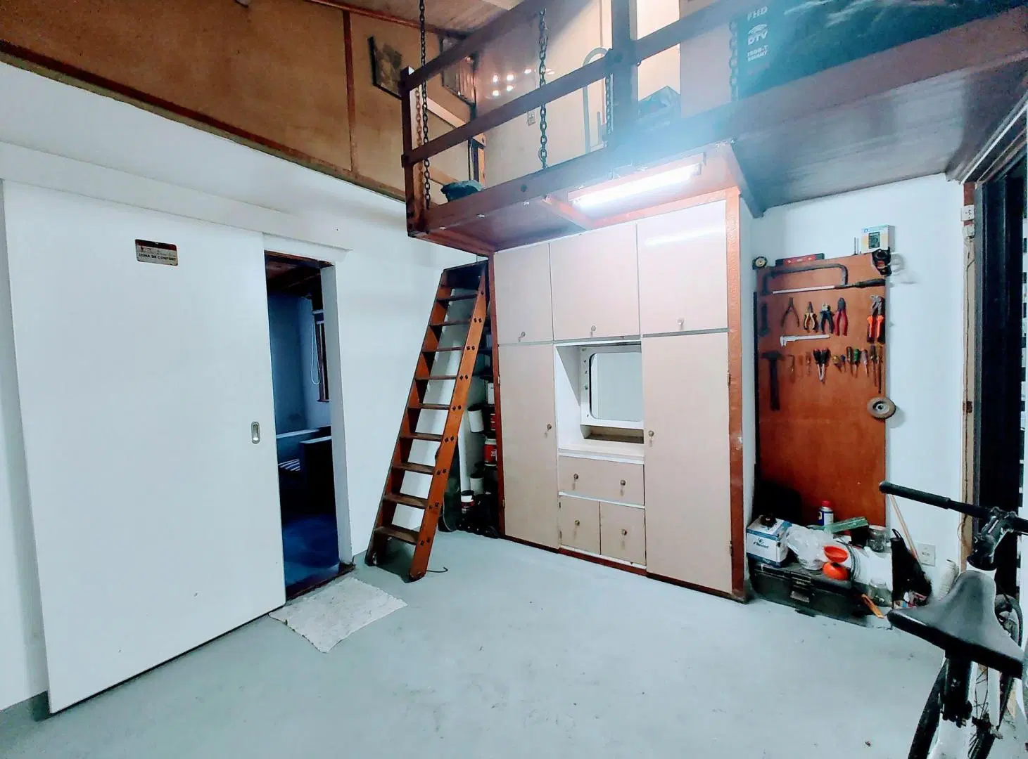 Venta casa con patio en Quilmes Oeste 4