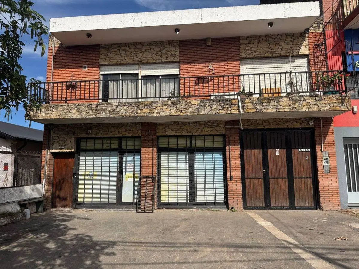 Venta Casa 4 ambientes Berazategui 4