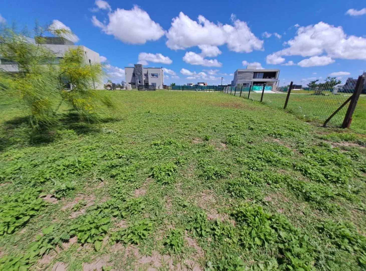 Venta Lote a la laguna en Sebastian Gaboto 5