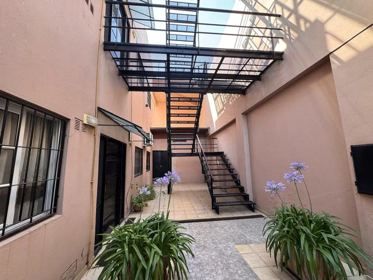 VENTA DEPTO DOS AMB CON TERRAZA PROPIA EN QUILMES 5