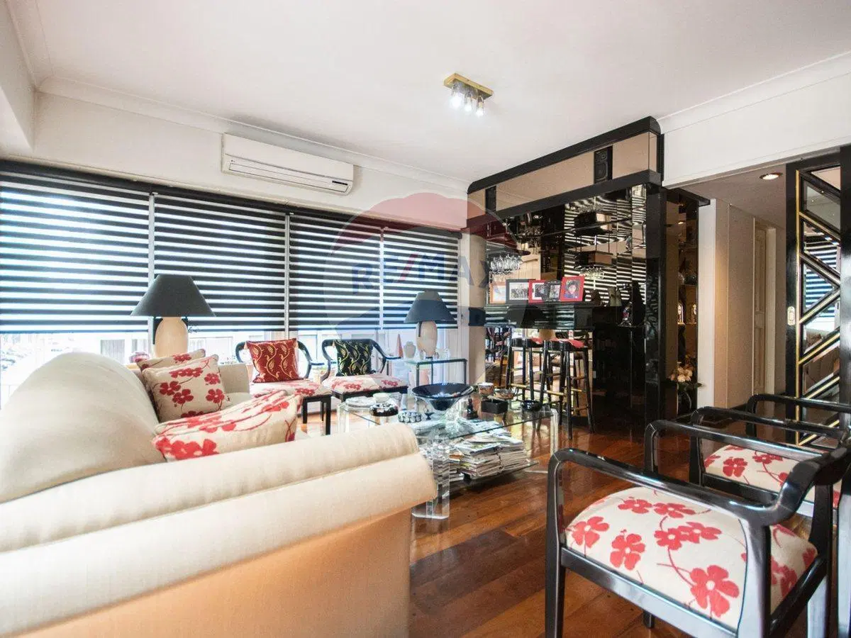 VENTA DEPTO PISO DE 4 AMB C/COCHERA QUILMES CENTRO 3