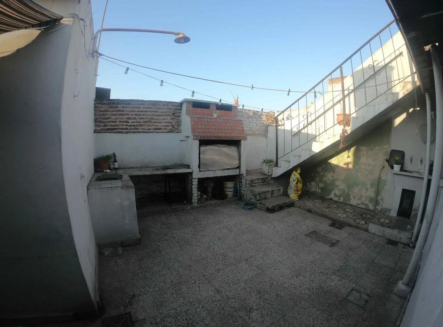 Casa 5 ambientes con cochera en Sarandi 5