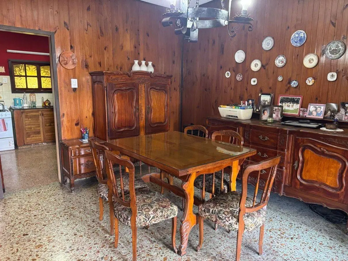 VENTA CASA 3 AMB  FLORENCIO VARELA APTO CREDITO 4