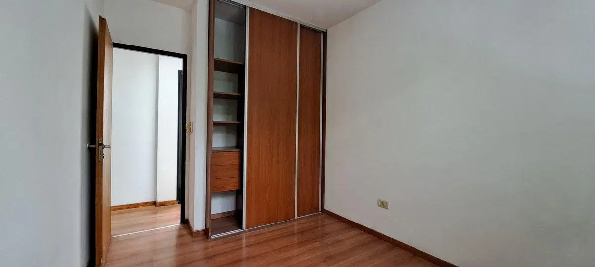 VENTA DEPARTAMENTO 3 AMB BERNAL CENTRO 4