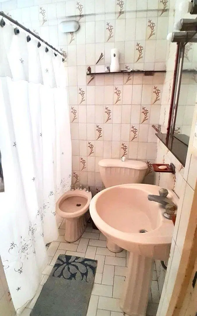 CASA  5 AMBIENTES CON LOCAL CRUCE VARELA 3