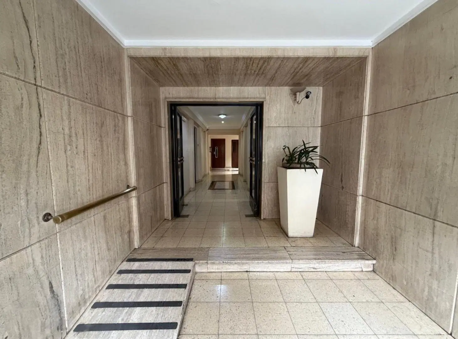 DEPARTAMENTO 3 AMBIENTES 96M2 APTO CREDITO PB 4