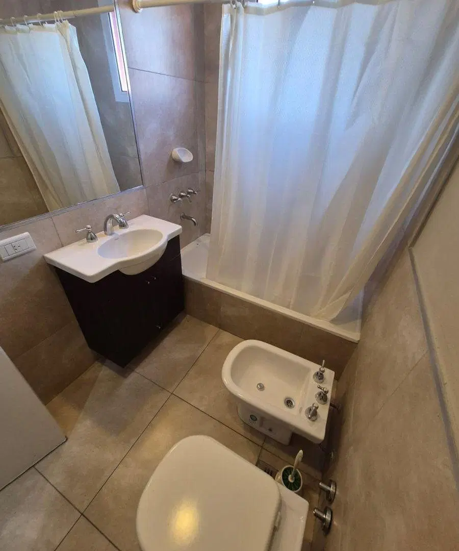 Venta Monoambiente Bernal Centro con cochera 8
